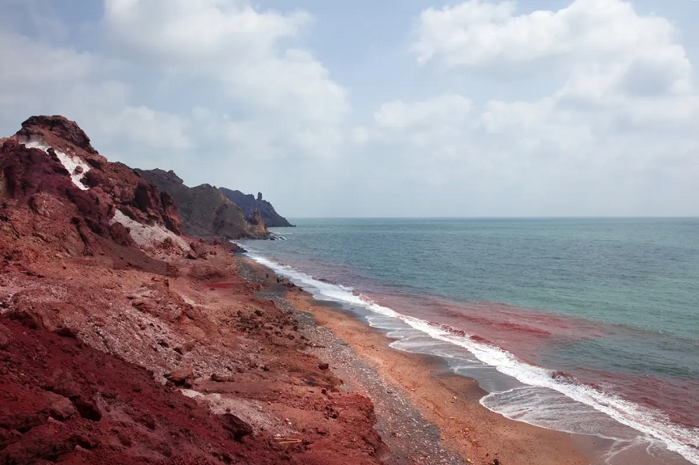 خاک هرمز را بازگردانید