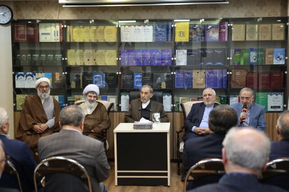 دیدار پیشکسوتان وزارت خارجه ایران با دکتر ولایتی