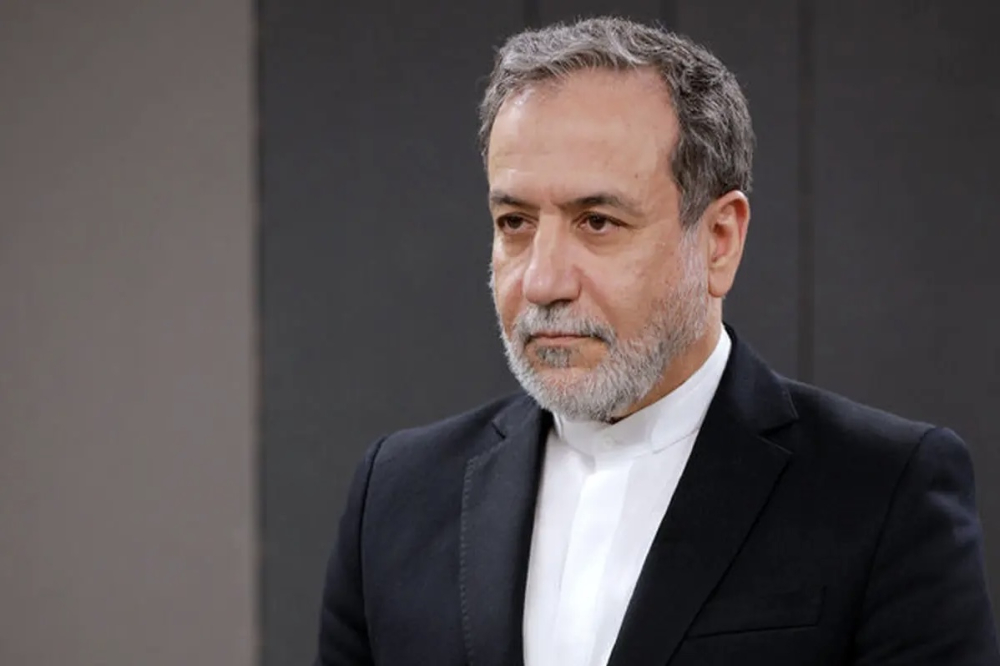 توپ در زمین آمریکاست