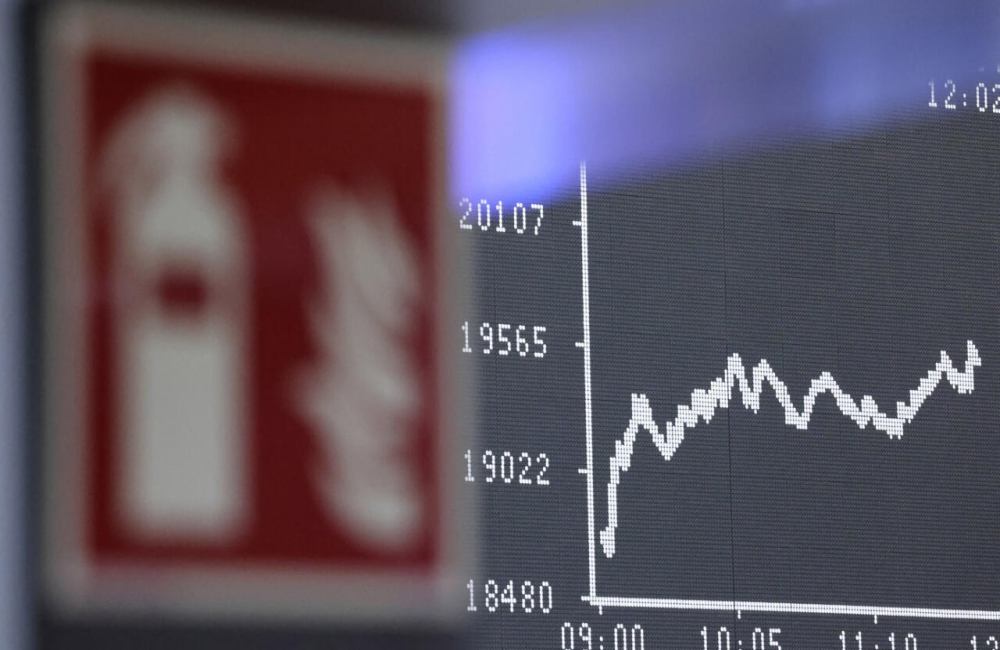 ۱۰۴ درصد تعرفه بر کالاهای چین اعمال میشود