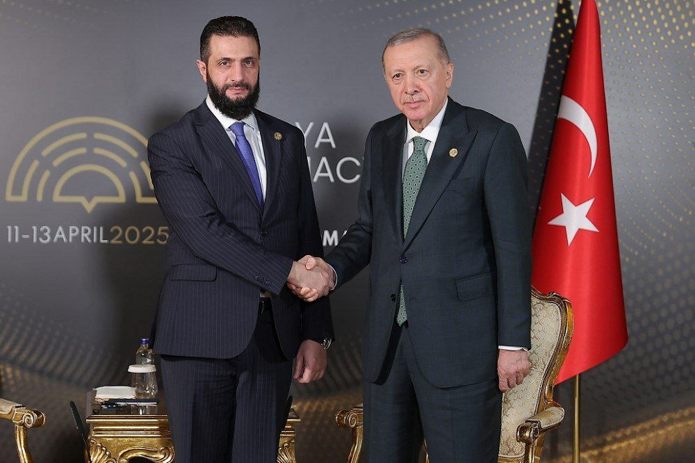 اردوغان با جولانی و وزیر خارجه قطر دیدار کرد