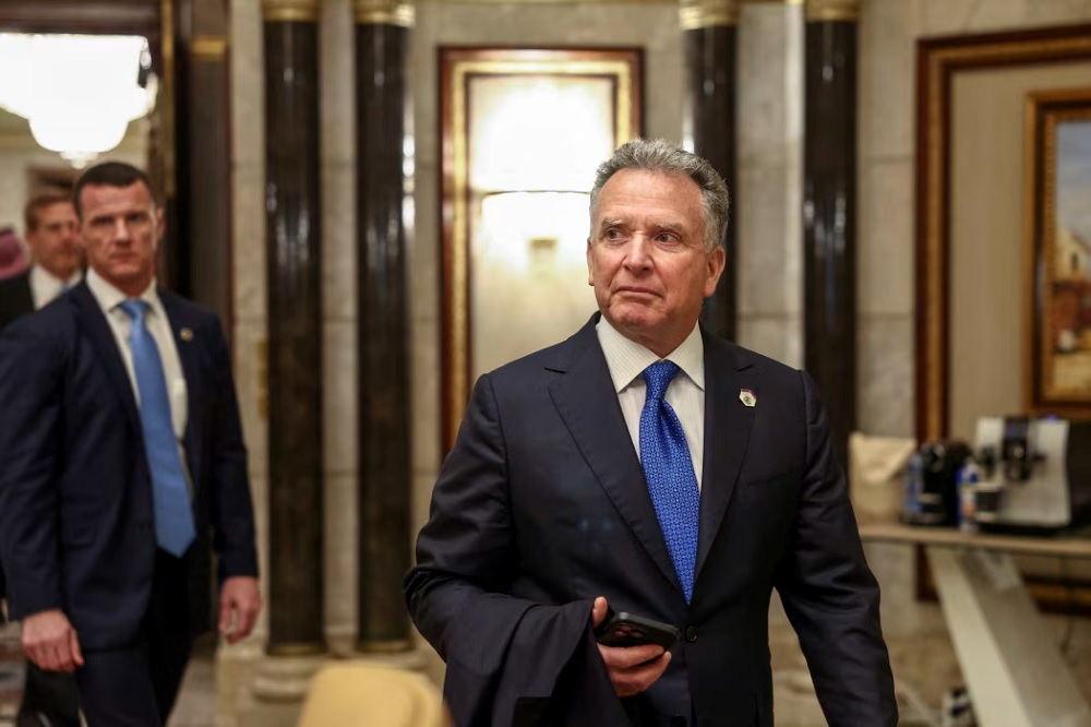 ویتکاف هم به مسقط رسید