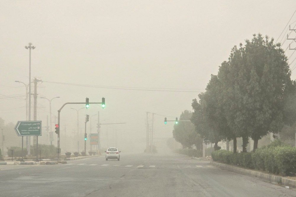 غلظت گرد و غبار در اهواز، ۶۷ برابر حد مجاز!