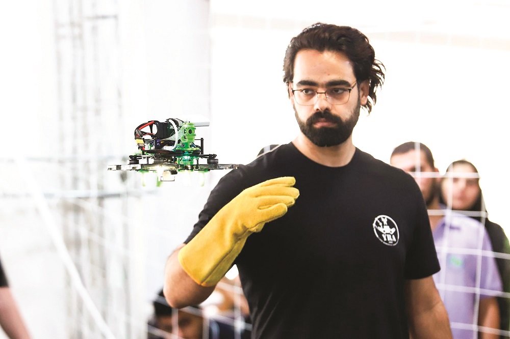 نبرد رباتها در نمایشگاه بینالمللی تهران