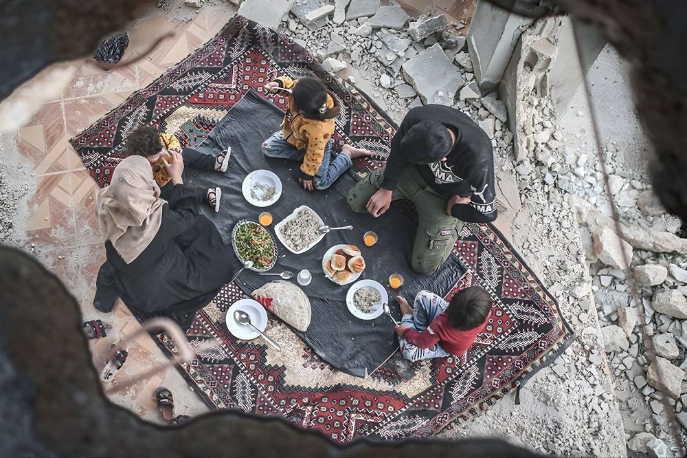 سفره چشیدنی