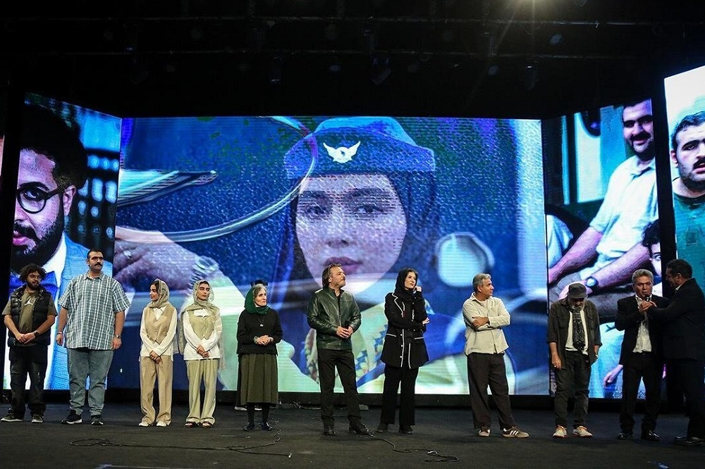 گزارش «فرهیختگان» از شب غیرمعمولی برج میلاد