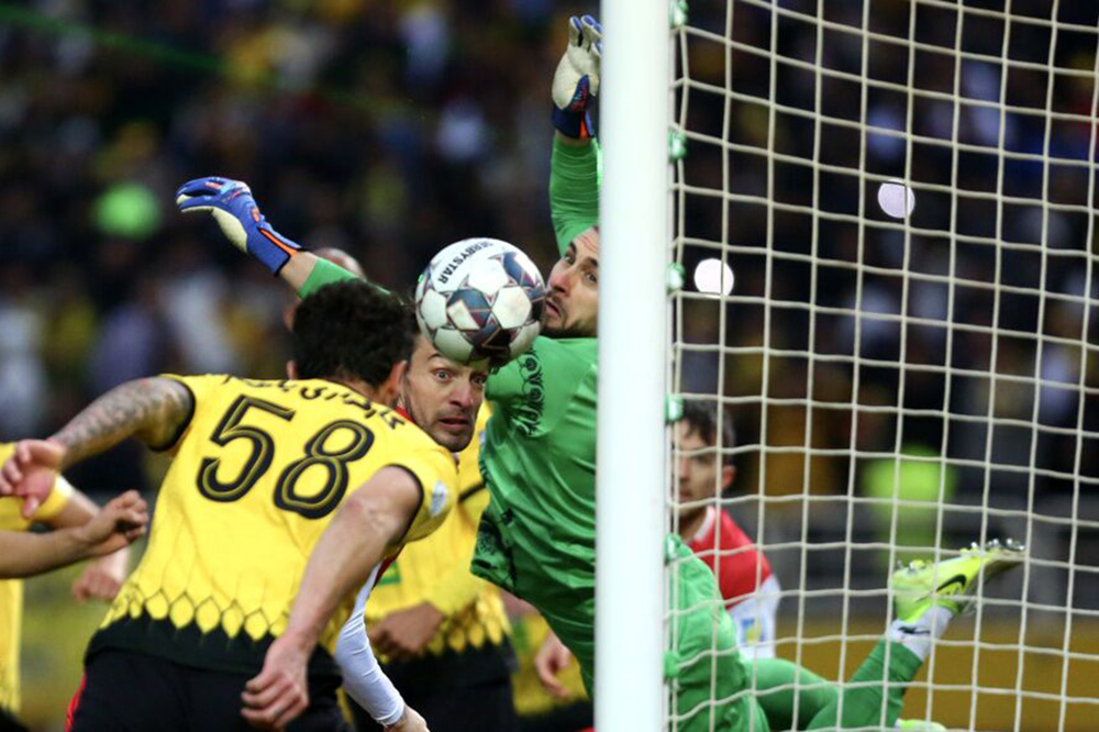 پرسپولیس با انگیزۀ به مصاف سپاهان میرود