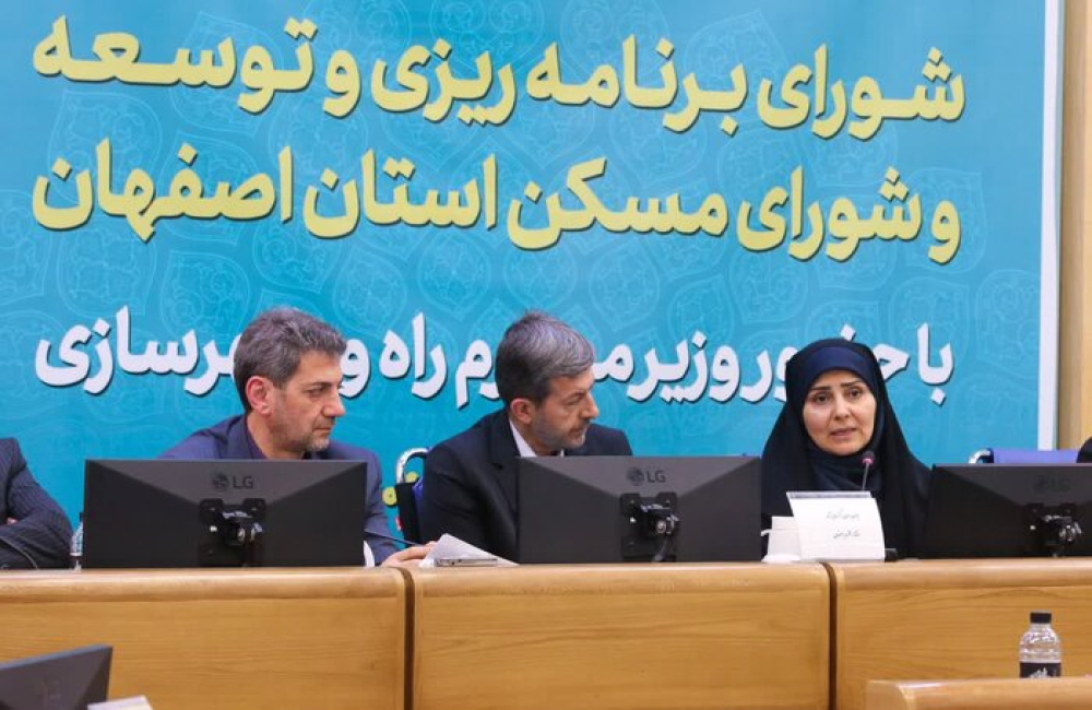 تحویل واحدهای مسکن ملی برنامه اصلی دولت است