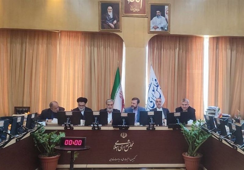 غریبآبادی: غنیسازی جزو خطوط قرمز ماست