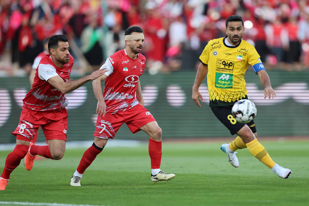 هوادار متموّل؛ اسم رمز سقوط پرسپولیس