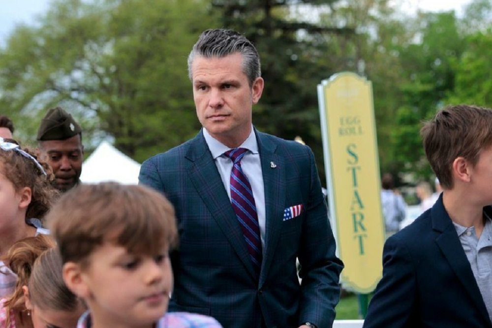 گزارشهای ضد و نقیض درباره برکناری وزیر دفاع آمریکا