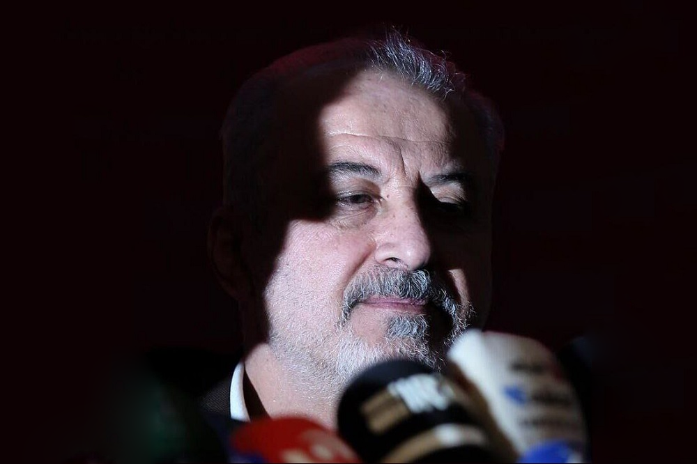 نبرد درویش با دشمنان خیالی!