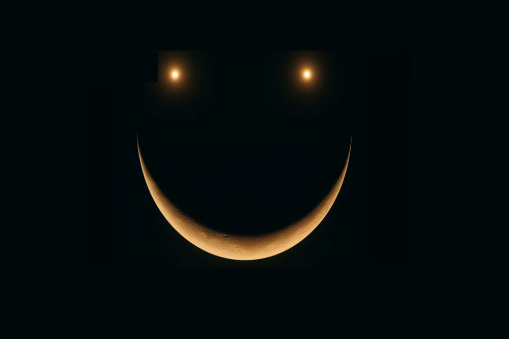 آسمان امشب به زمین لبخند میزند