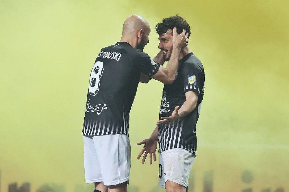 تراکتور، قهرمان غیررسمی لیگ