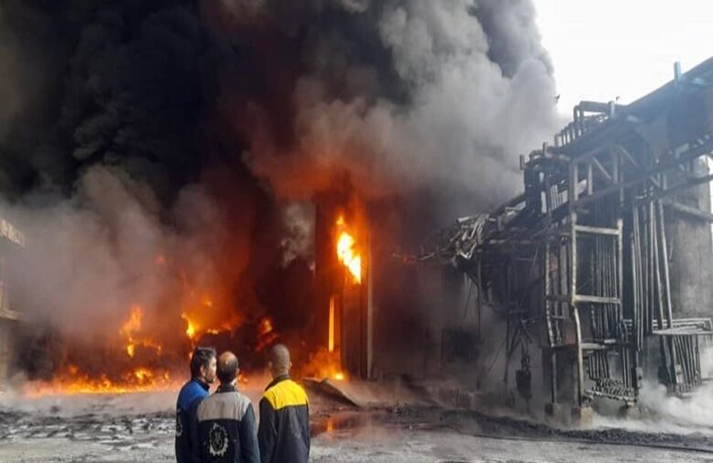 انفجار سوله یک شرکت در میمه اصفهان