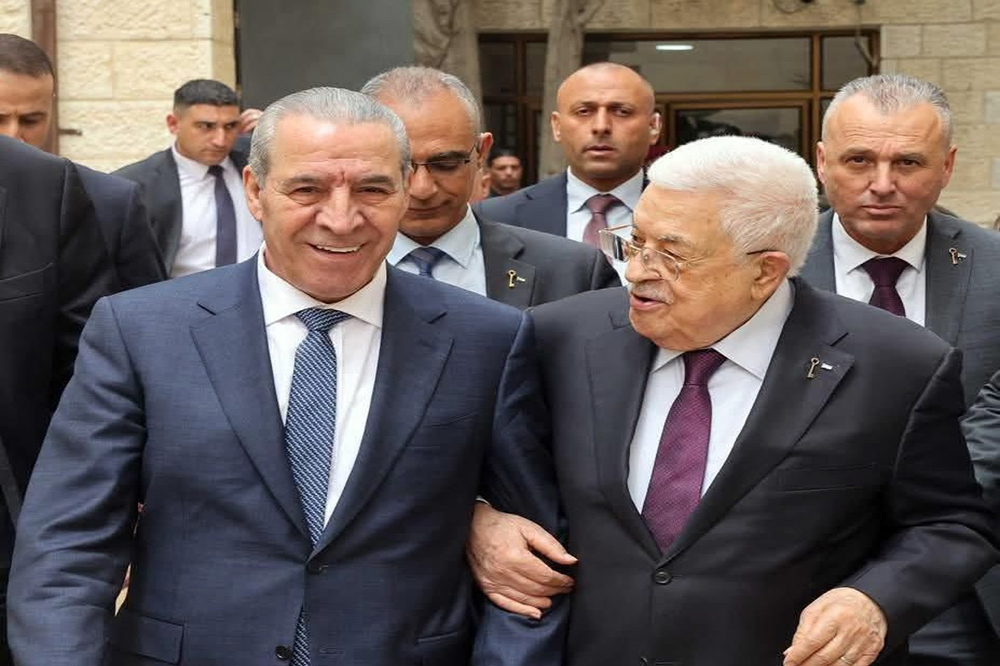 از دست راست محمود عباس چه میدانیم؟