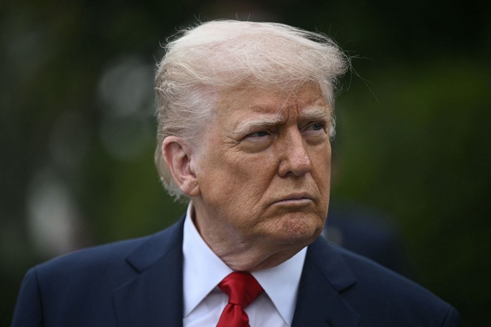 ترامپ خریداران نفت ایران را تهدید به تحریم ثانویه کرد