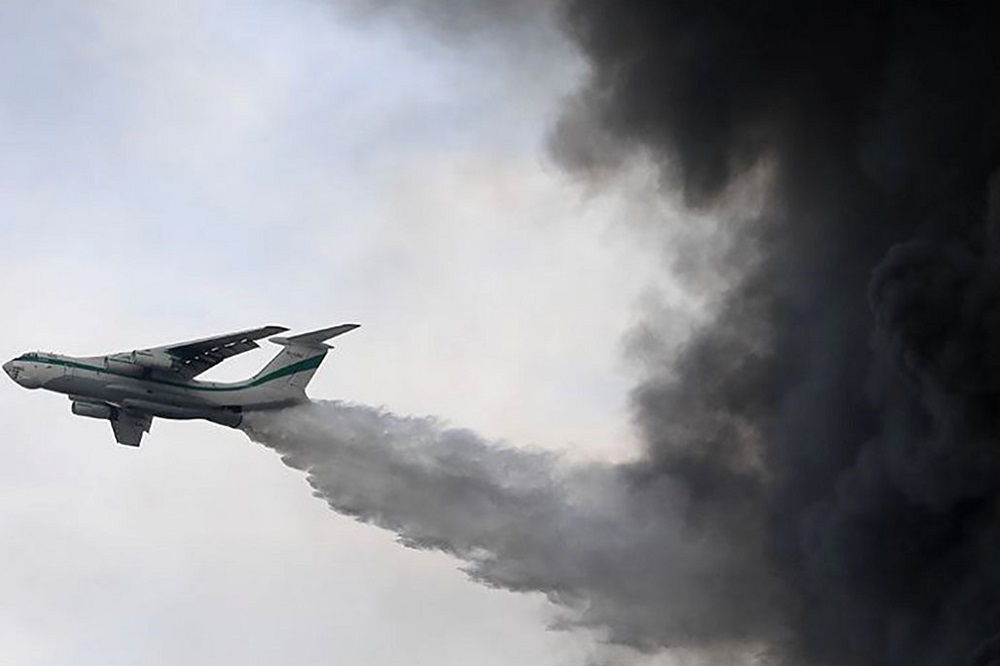 جزئیات عملیات پیچیده اطفای حریق بندرعباس