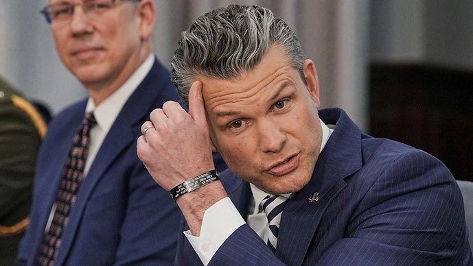 افشای سوءاستفاده هگست از «سیگنال» برای امور دولتی