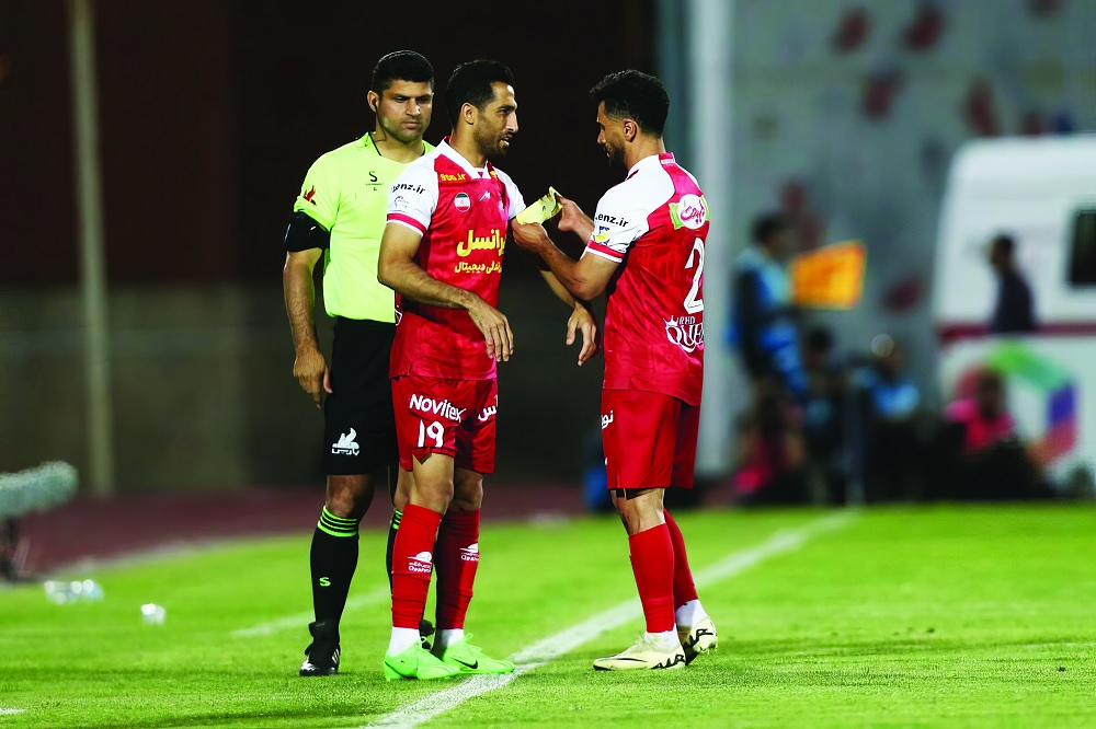 وحید امیری یا عالیشاه؛ یکی در پرسپولیس میماند