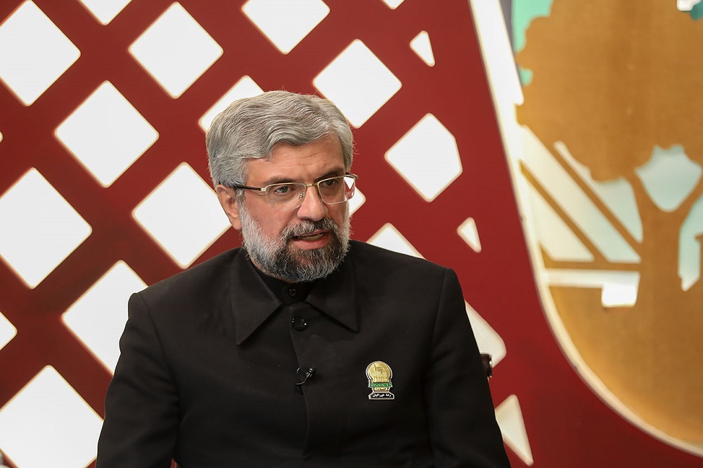 زیارت؛ راهبردی برای تقویت سرمایهٔ اجتماعی و وفاق ملی