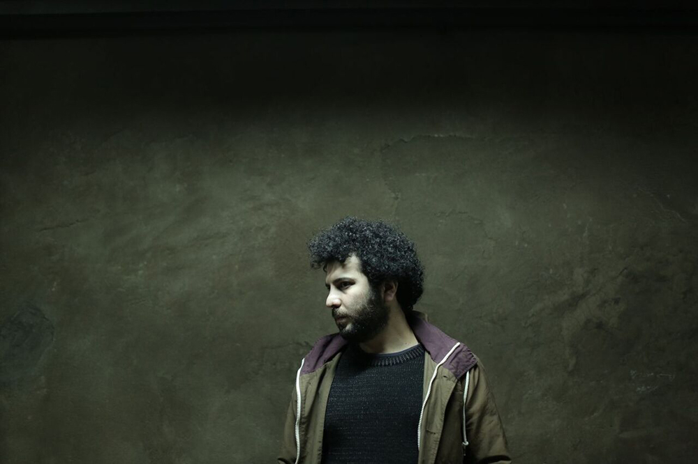 حرفهای خارجی میزنی آقای روستایی