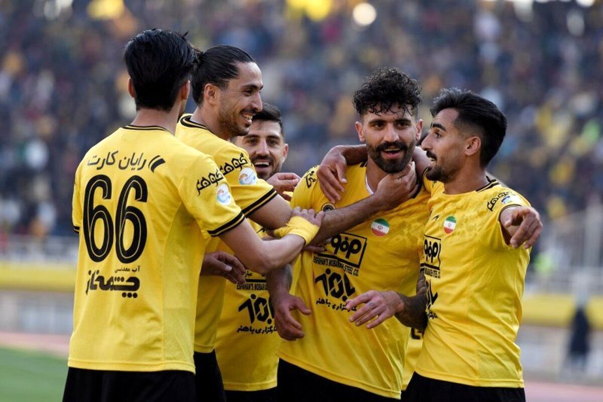 شوک به استقلال: دانشگر تمدید کرد!