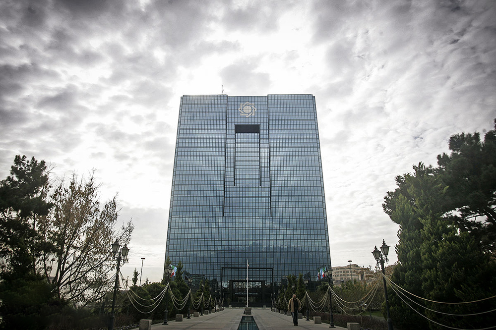 ۴۴۰۰ همت تسهیلات بانکی در دست ۵۰۰ شرکت خاص است