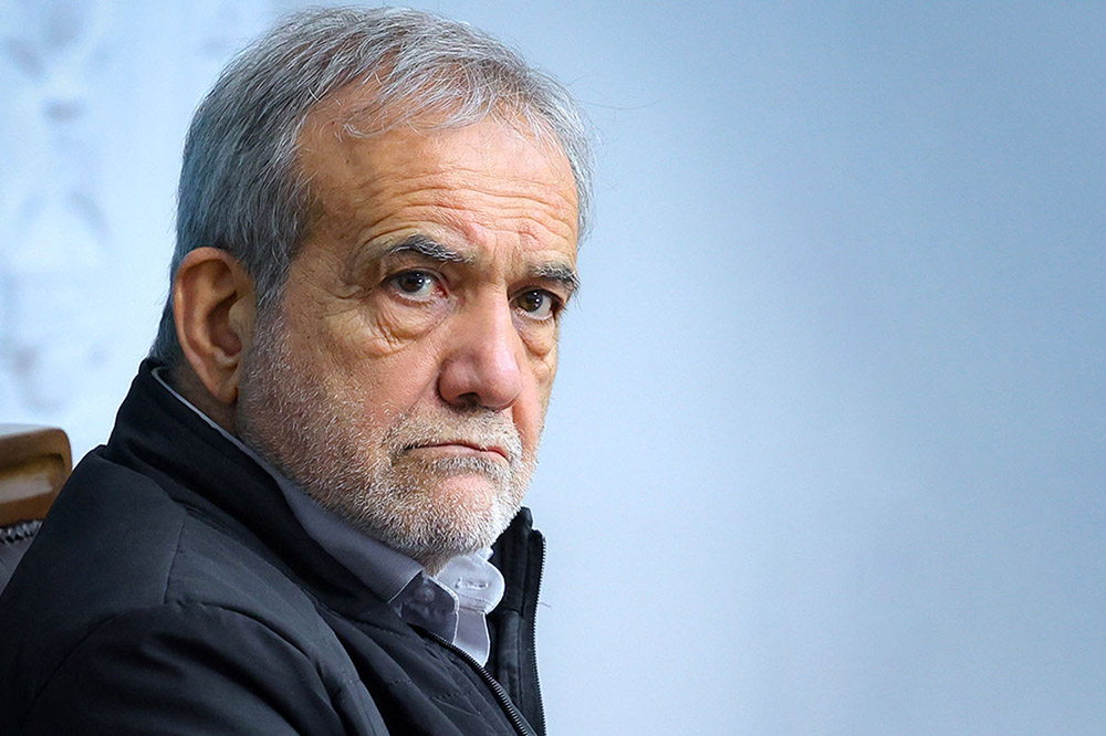 پزشکیان: ادامه ارز ترجیحی فسادزا و غیرممکن بود