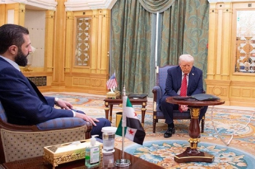 ترامپ فرمان اجرایی لغو تحریمها علیه سوریه را امضا کرد