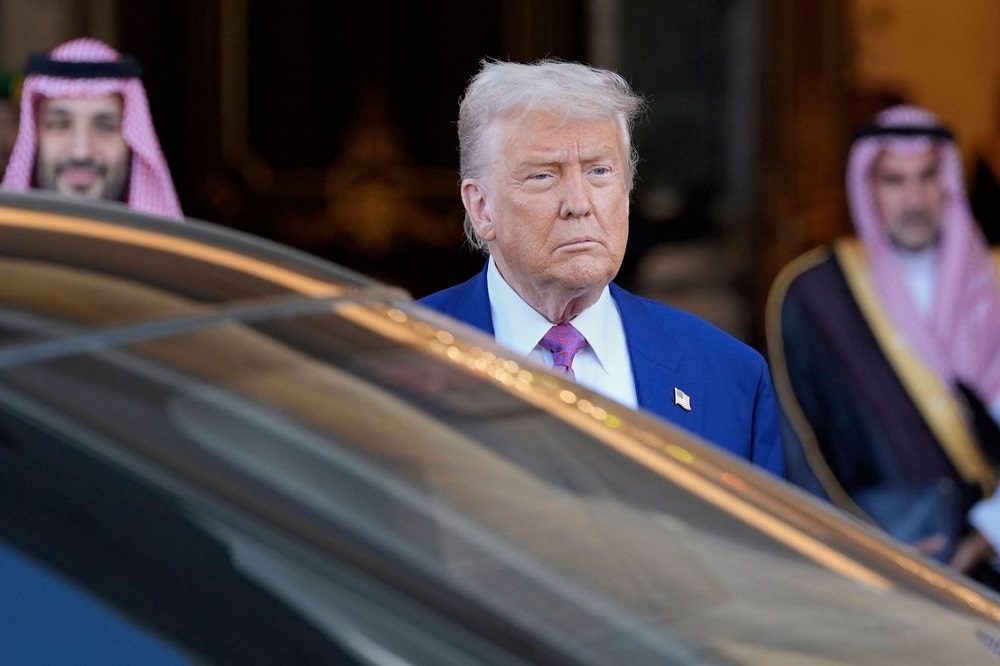 تناقض در شوی سیاسی ترامپ