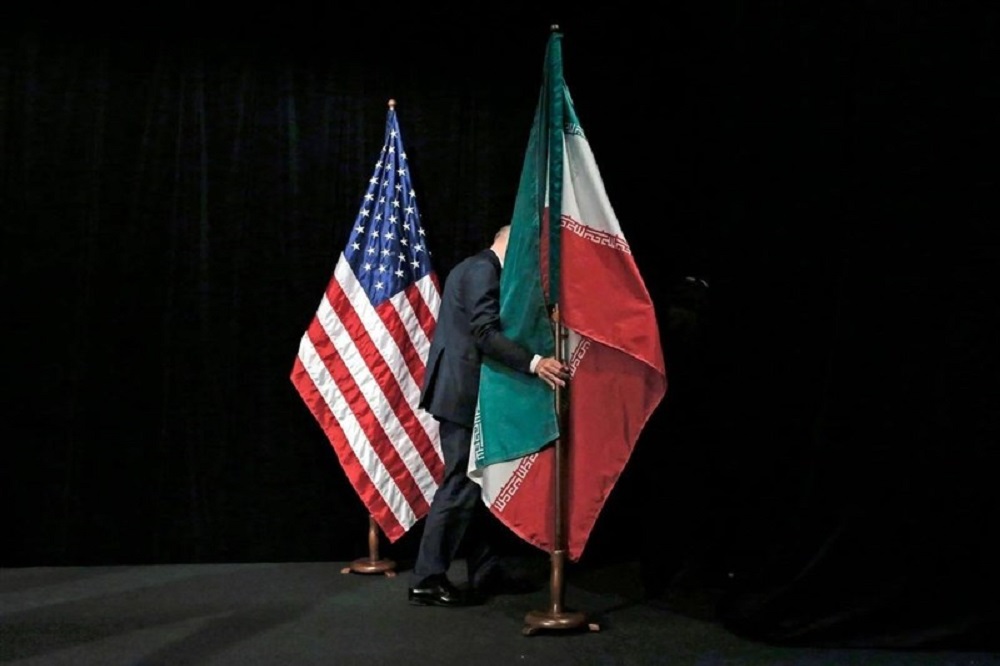 جیببری ۳۰۰ میلیارد دلاری از مردم ایران