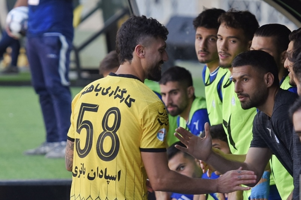 چرا مدافع سپاهان دوباره استقلالی نشد؟