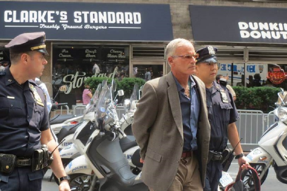 «نورمن فینکلشتاین» کیست و چه می‌گوید؟