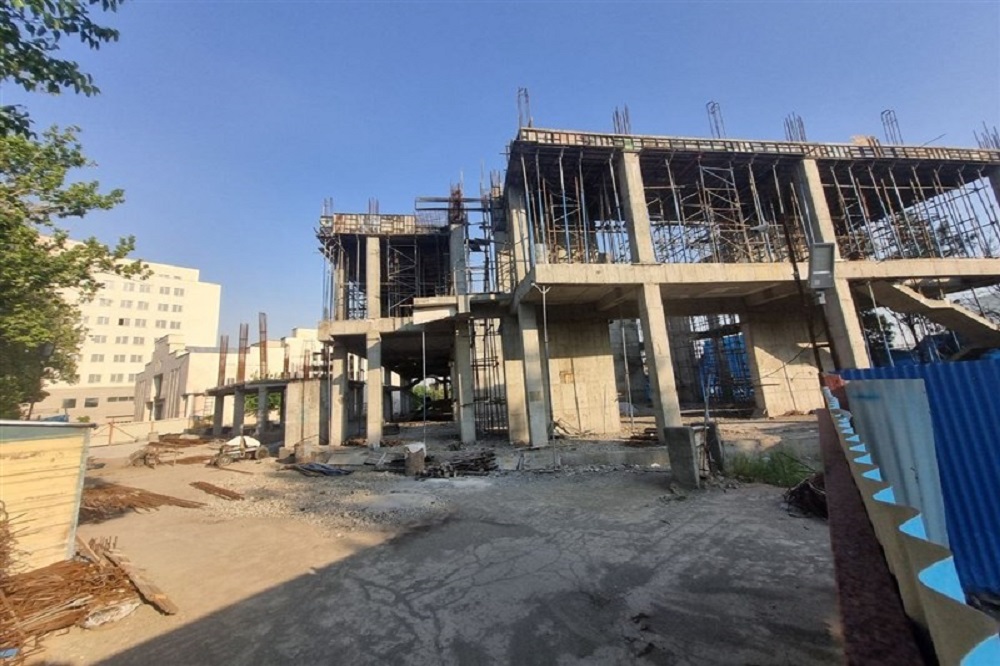 هنوز خبری از اتمام  مسجد دانشکدگان فنی تهران نیست