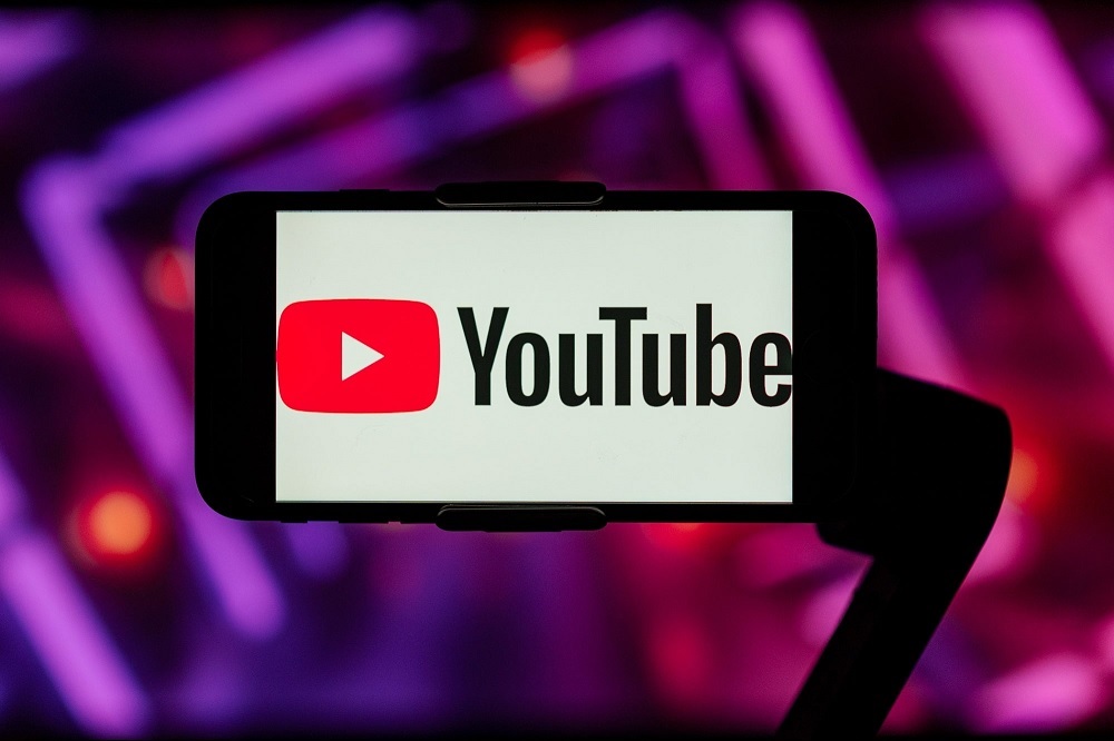 کوچ چهرهها از شبکه نمایش خانگی به یوتیوب