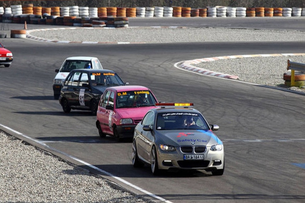 سرپرست فدراسیون موتورسواری و اتومبیل‌رانی برکنار می‌شود؟