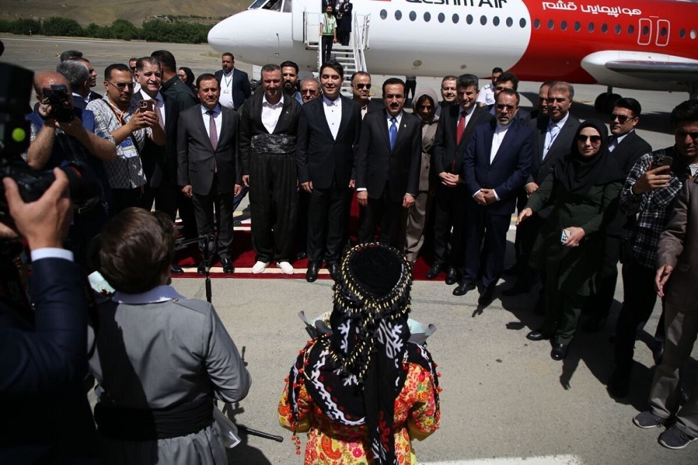 استقبال از مسئولان اقلیم کردستان هم تصادفی بود؟