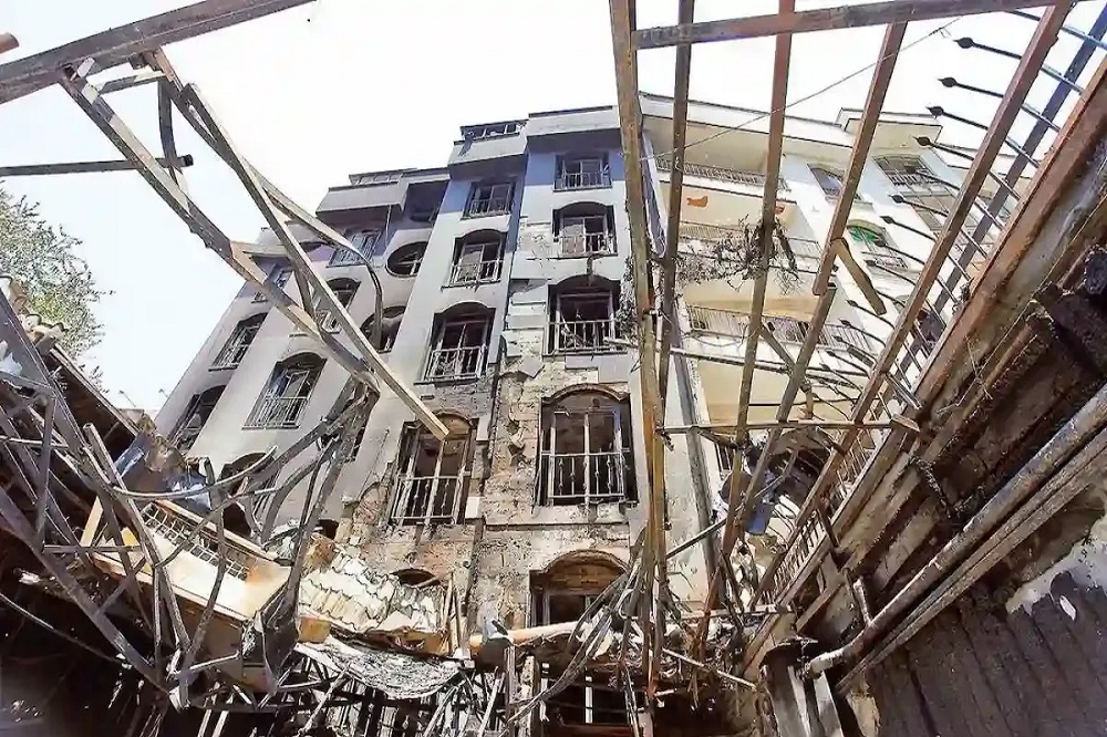 ۲ کشته و یک مصدوم در ریزش ساختمانی در قیام‌دشت