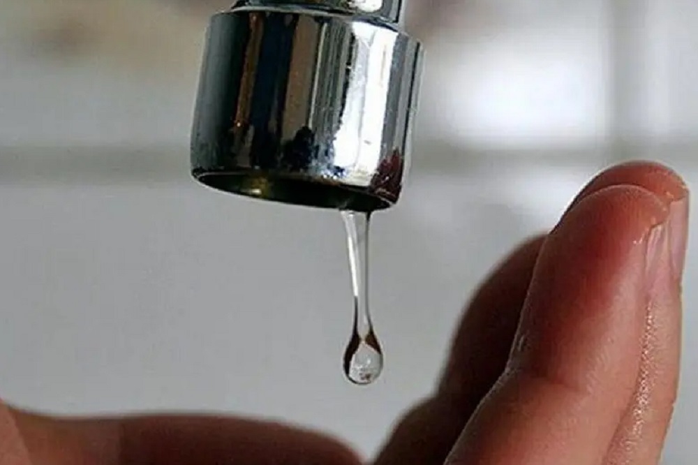 امشب در برخی نقاط تهران قطعی و افت فشار آب داریم