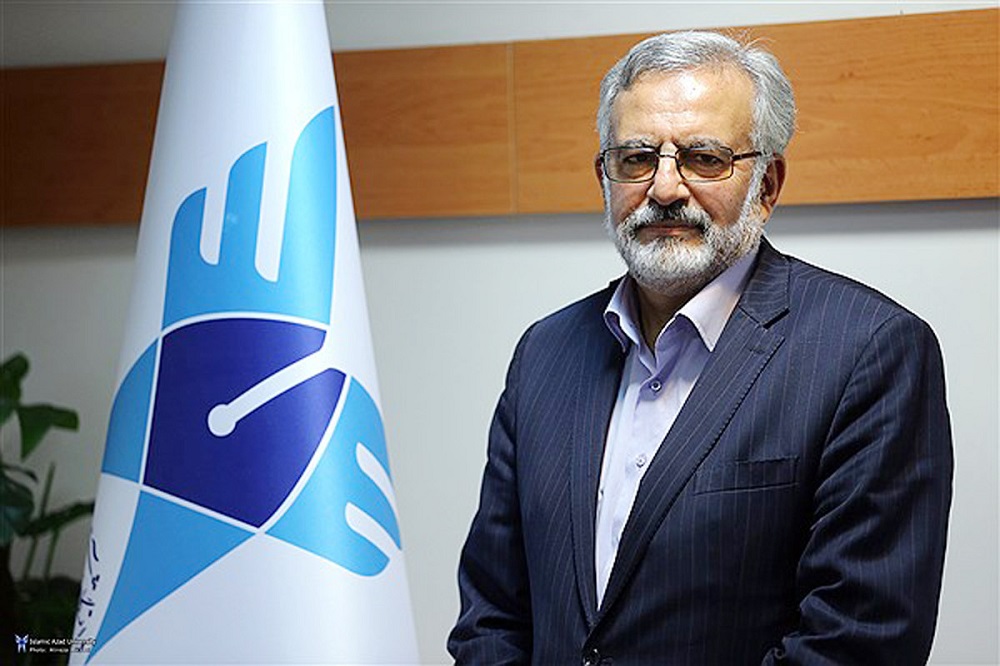 دانشگاه آزاد فرصت ایجاد تشکلهای استادان را دارد