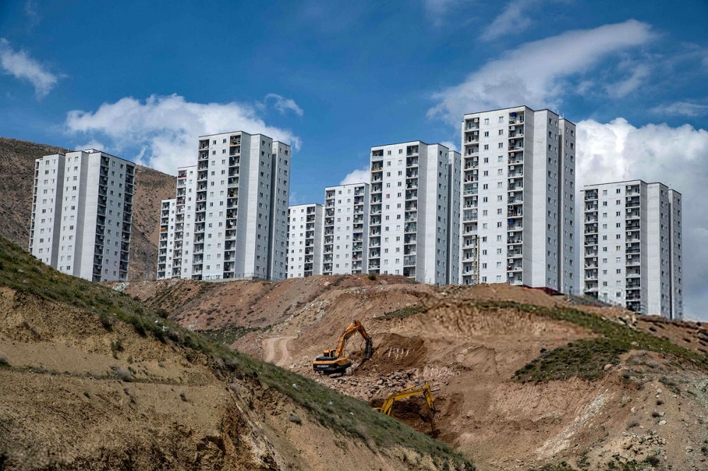 هزینههای پنهان تأخیر در واگذاری زمین بر پیکر جامعه