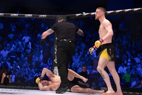 بوکسور ایرلندی: «فلسطین آزاد است»