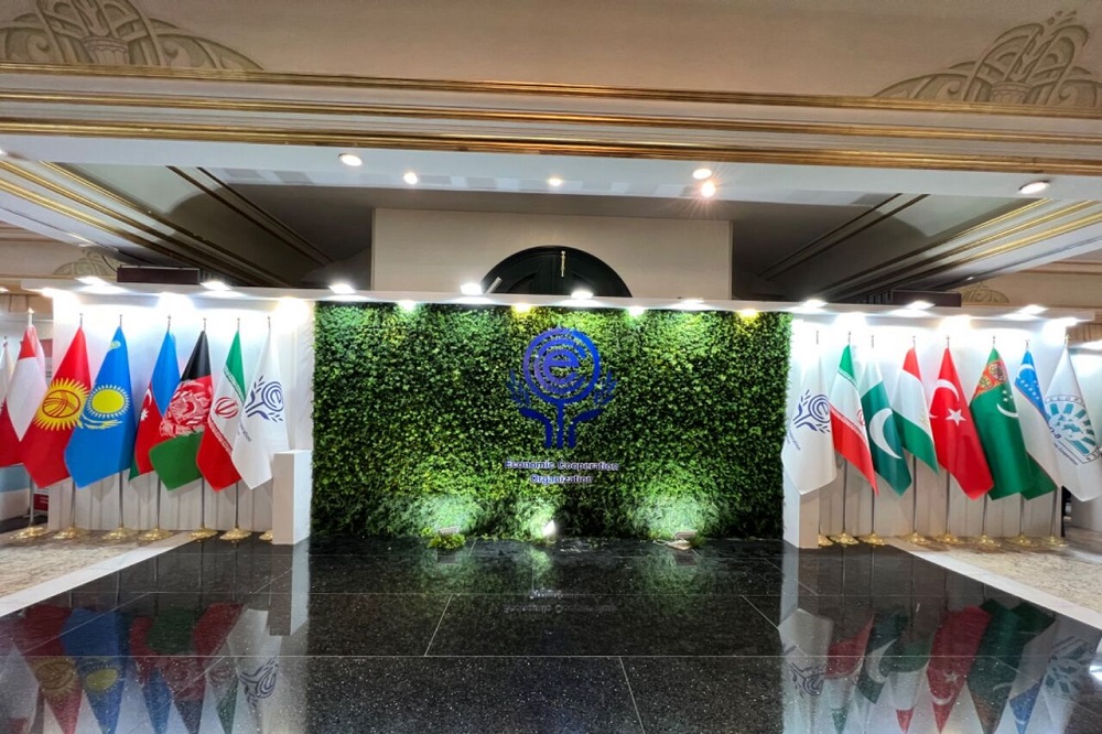 برق اجلاس اکو در تهران قطع شد!