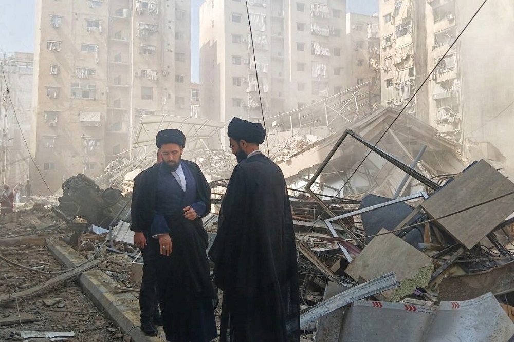 سیدعلی خمینی در ضاحیه: اسرائیل دچار جنون شده است