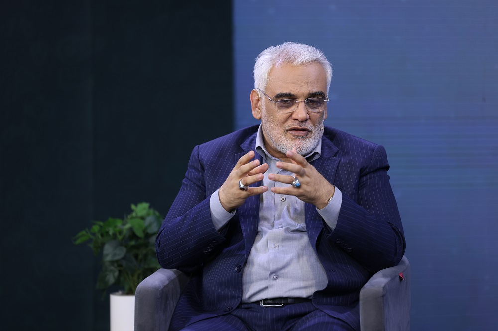 همیشه استاد