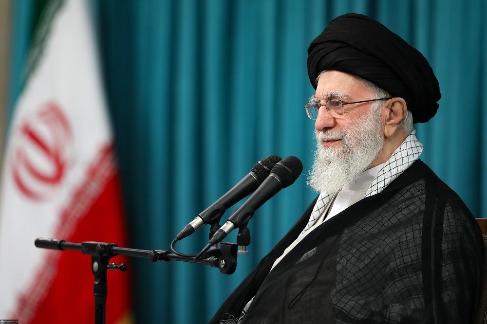 رهبر انقلاب: رژیم صهیونی باید منتظر مجازاتی سخت باشد