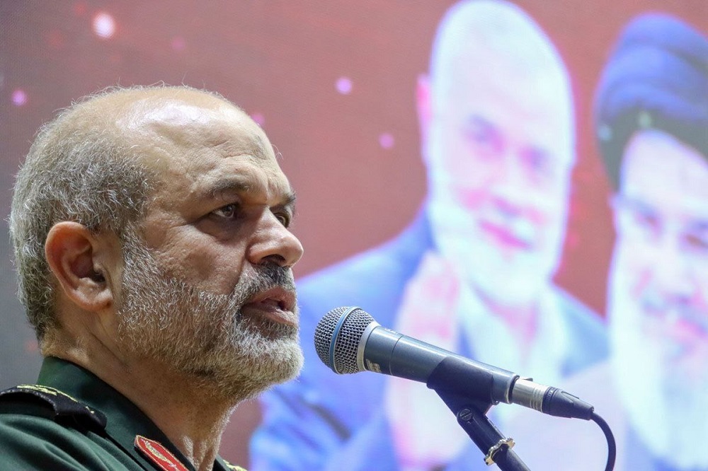 سردار وحیدی: تمام لحظات جنگ با نظر رهبری انجام شد