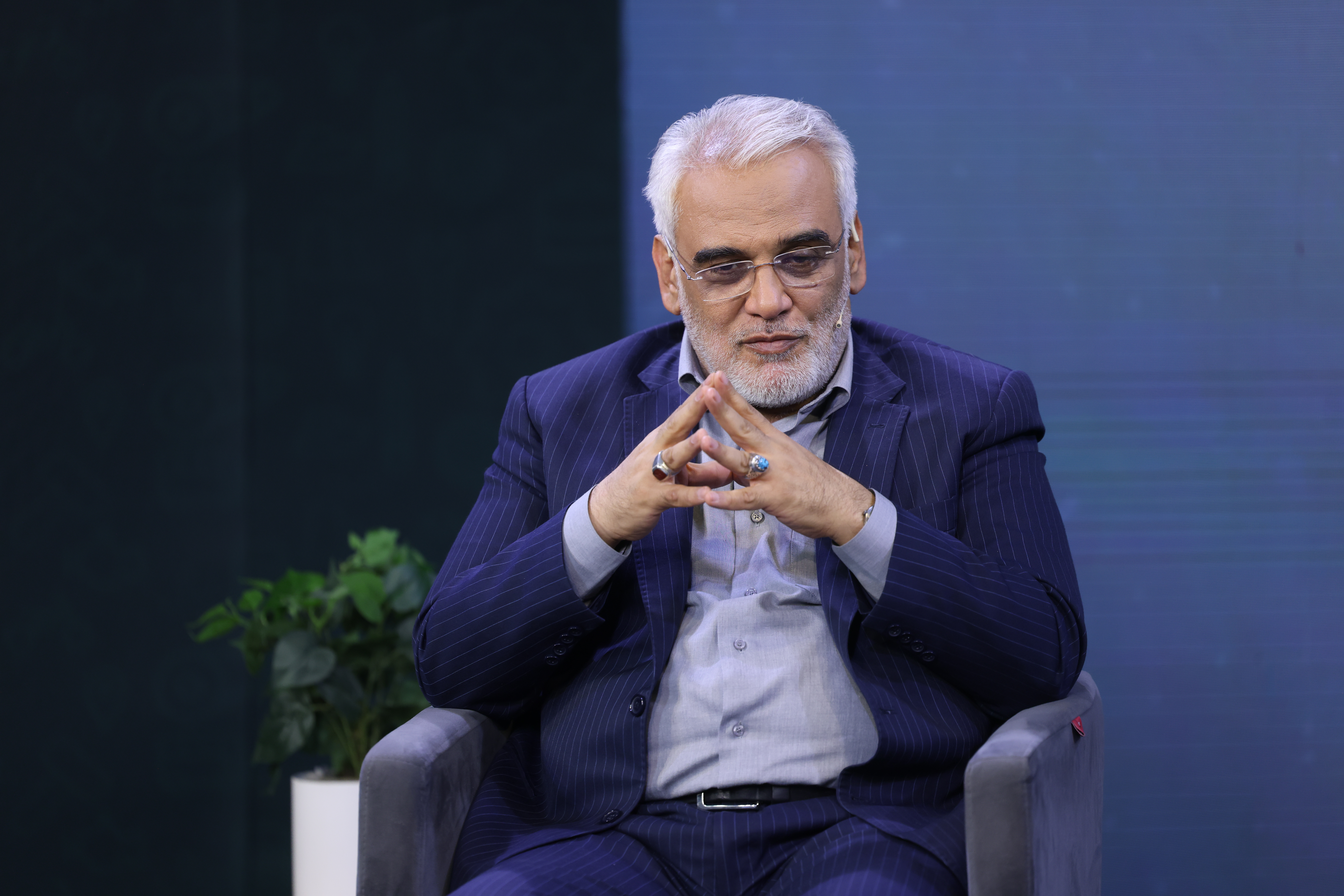 سوگ دانشمند ملی