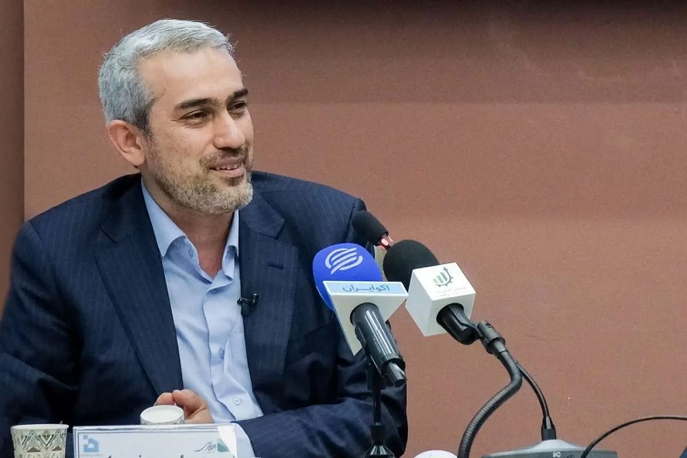 وزیر اقتصاد: ارتباط دانشگاه و دولت تقریبا قطع است